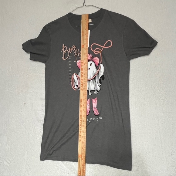SIMPLY SOUTHERN Womens Tshirt Halloween Boo Haw Ghost Gray Size Small - Picture 6 of 7